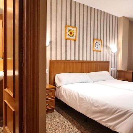 Hospederia Puerta De La Catedral Hotel Ciudad-Rodrigo Екстериор снимка