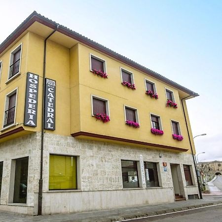 Hospederia Puerta De La Catedral Hotel Ciudad-Rodrigo Екстериор снимка